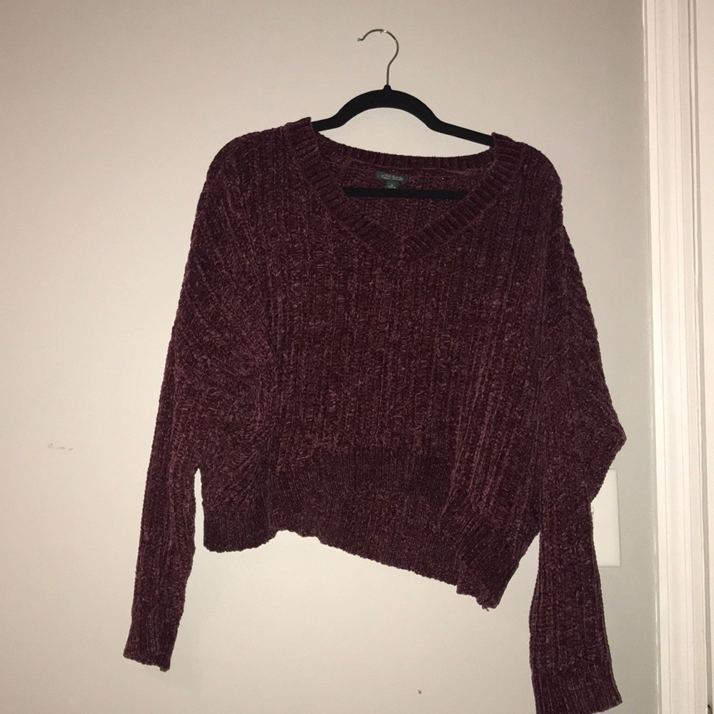 Cropped purple velvet sweater